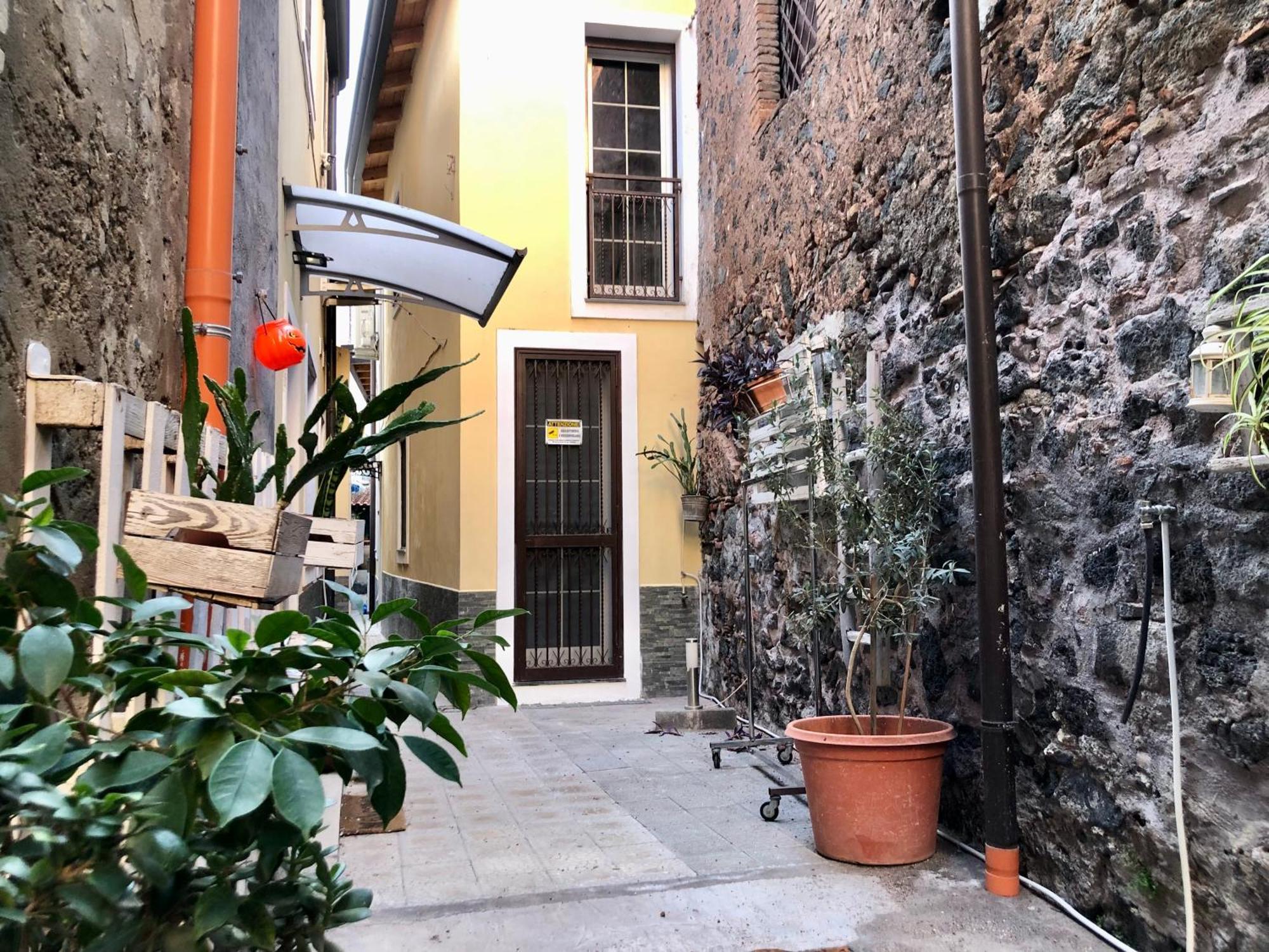 Loft Vicolo Lavico Apartment CTA Exterior photo